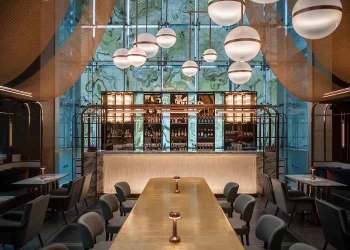 Le Meridien Hotel 5*