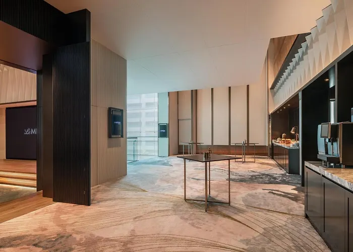 Le Meridien 5*