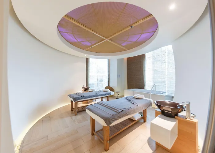 Le Meridien מלון 5*